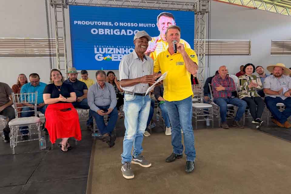 Vilhena recebe novos equipamentos agrícolas durante ação do deputado Luizinho Goebel