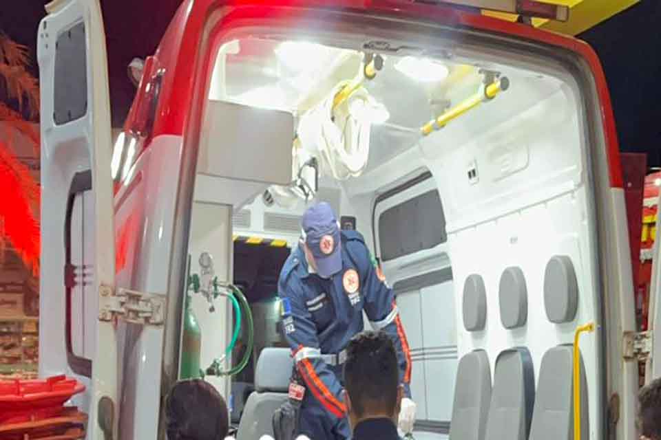 Homem é perseguido e atacado a pauladas na zona leste