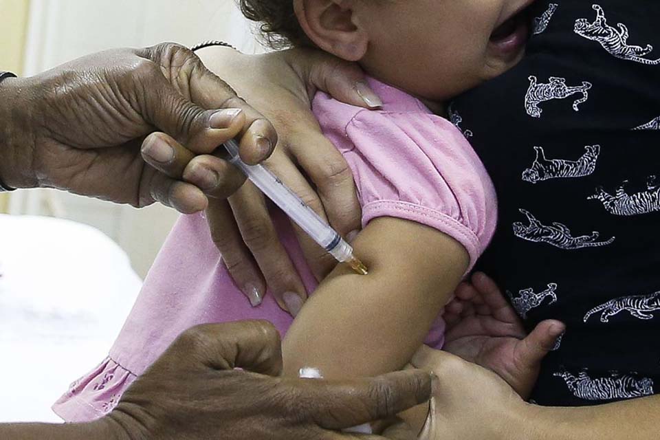 Vacina inativada da pólio faz 10 anos nos postos com baixa adesão