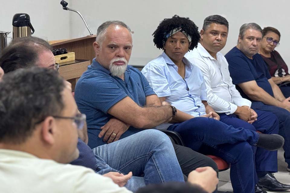 Sindicatos de Rondônia se unem contra a PEC 38/2025 e recebem apoio da deputada federal Silvia Cristina