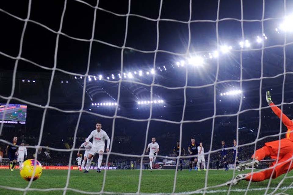 VÍDEO - Cristiano Ronaldo marca e Juventus vence a Roma fora de casa