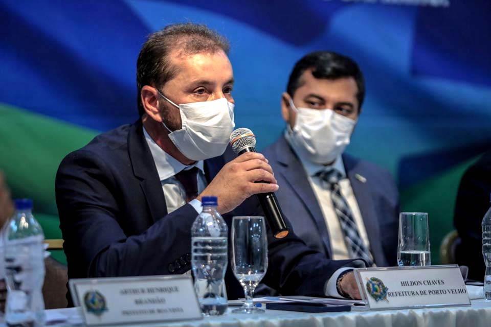 Prefeito Hildon Chaves defende a importância de projetos de sustentabilidade na Amazônia durante reunião do Conselho da Suframa