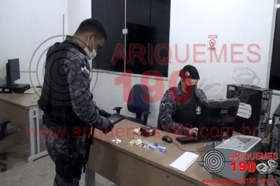 Homem é detido com Cocaína nas partes íntimas em casa noturna na RO-257