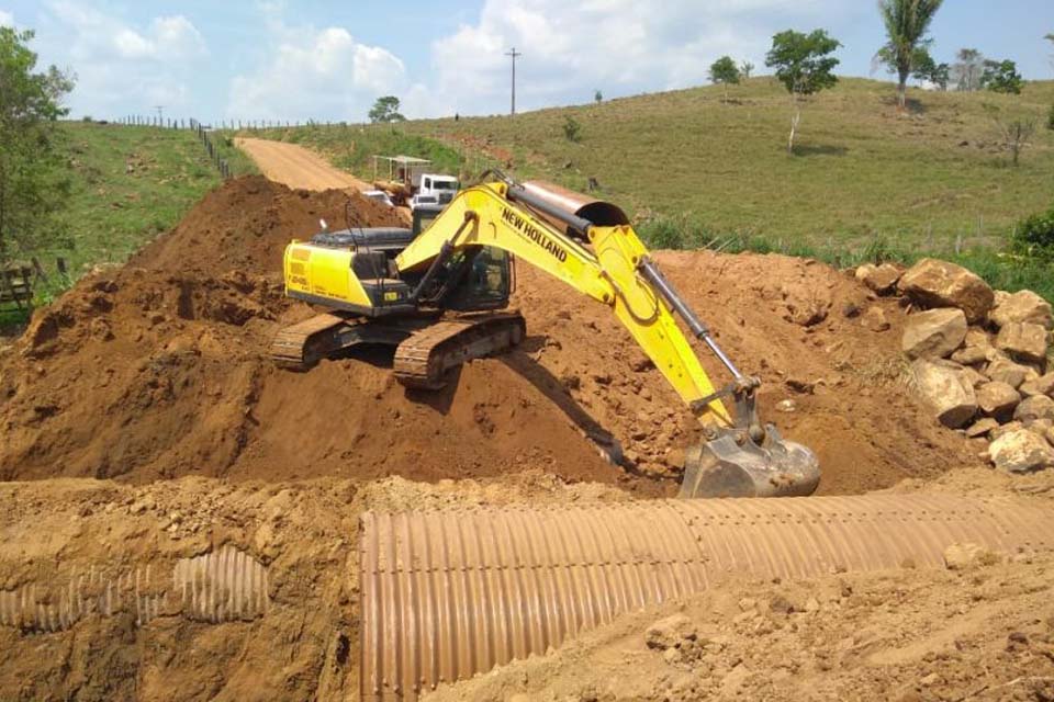 Departamento Estadual de Estradas de Rodagem realiza manutenção completa da Rodovia 010
