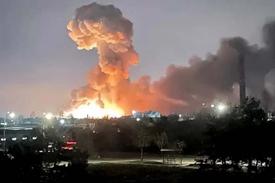 Rússia faz ataques maciços a infraestrutura energética da Ucrânia