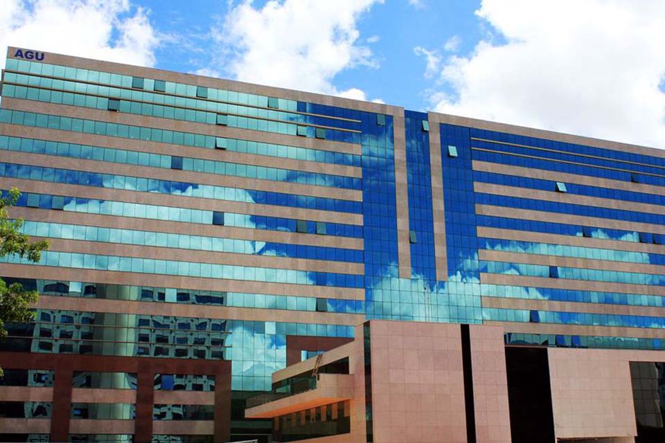 AGU recupera R$ 3,29 bilhões para os cofres públicos no 1º semestre