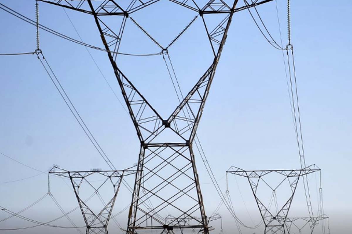 Aneel leiloa cinco lotes de linhas de transmissão de energia