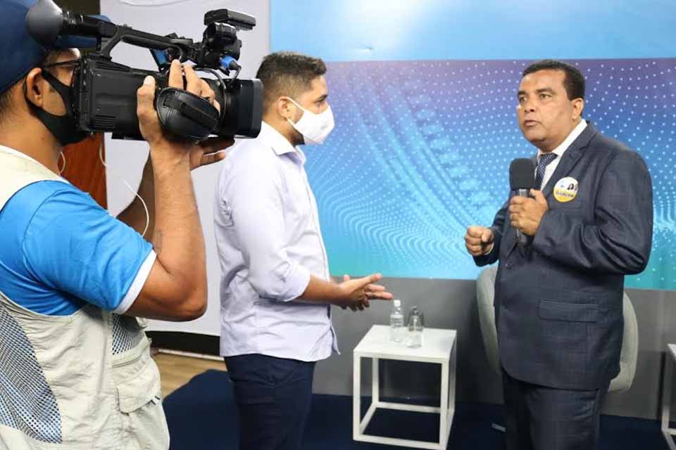 Em debate na TV, Lindomar Garçon destaca prioridades da sua gestão