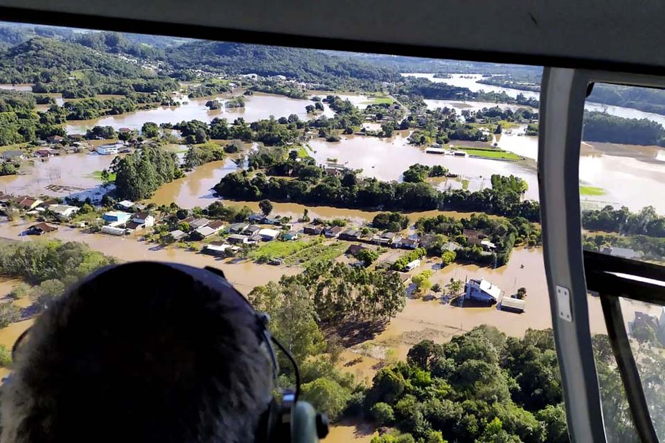 Ciclone pode causar tempestade e alagamento em vários pontos do país