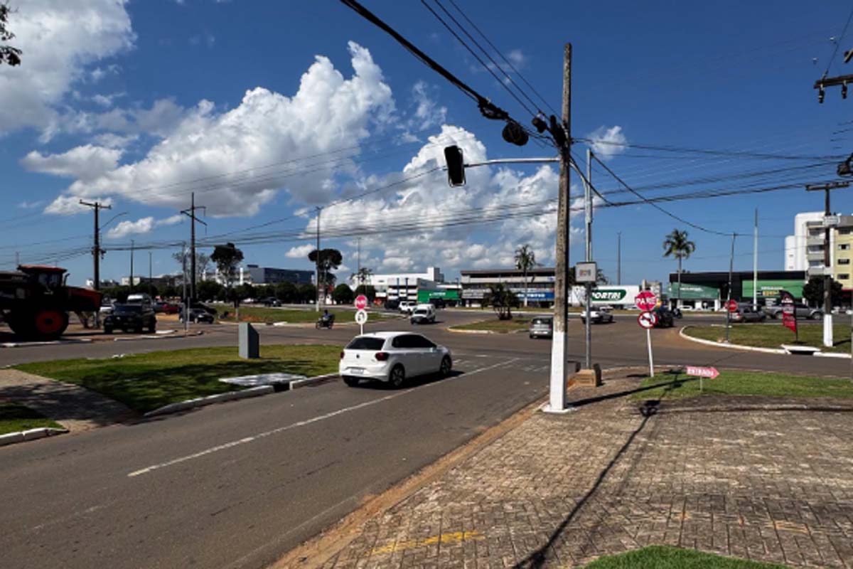 Semáforos na BR-364 entram em fase de testes em Vilhena
