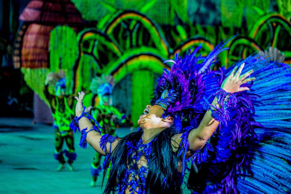 Duelo na Fronteira abre com grande público e destaque para apresentação do Boi Malhadinho