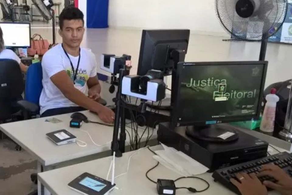 Cartório eleitoral de Cacoal abre em horário especial para jovens e estudantes neste sábado