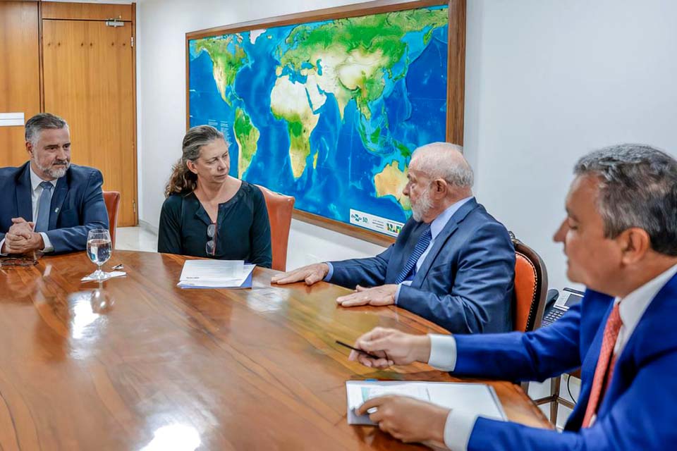 Ministra do Esporte vai acompanhar seleção na Copa de futebol feminino