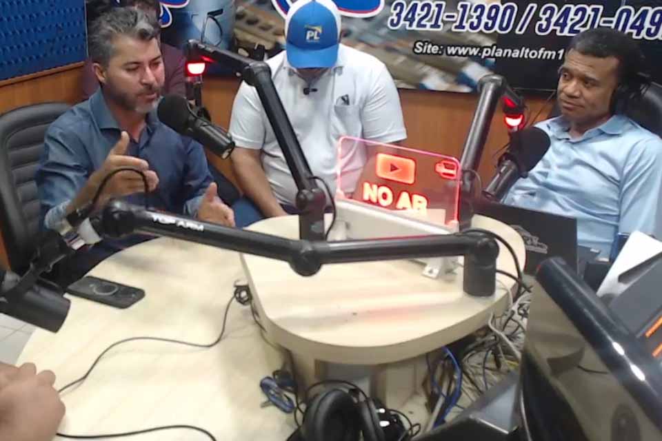 Marcos Rogério critica Alexandre de Moraes, mas defende o STF em entrevista à rádio de Ji-Paraná