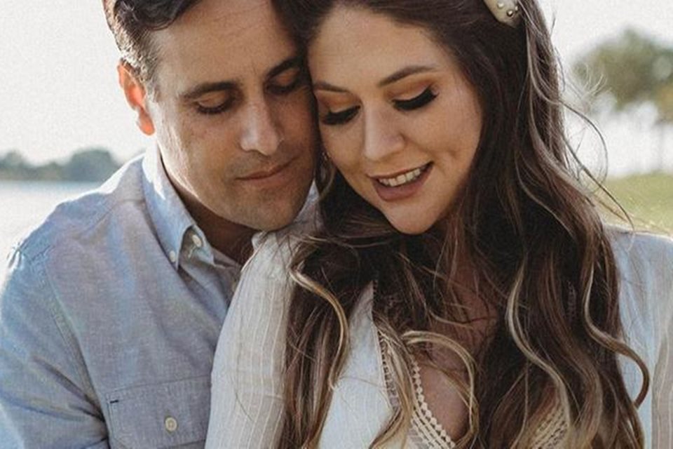 Filha de Rodrigo Scarpa, o Repórter Vesgo, nasce nos EUA