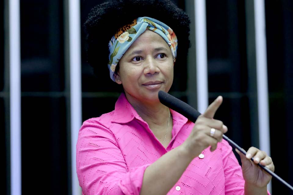 Sílvia Cristina diz que Mulheres que Transformam é importante para reconhecer a força feminina na sociedade