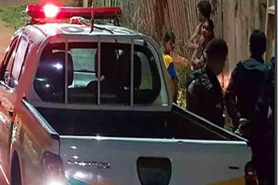Jovem é atacado com dois tiros no distrito de Nova Califórnia