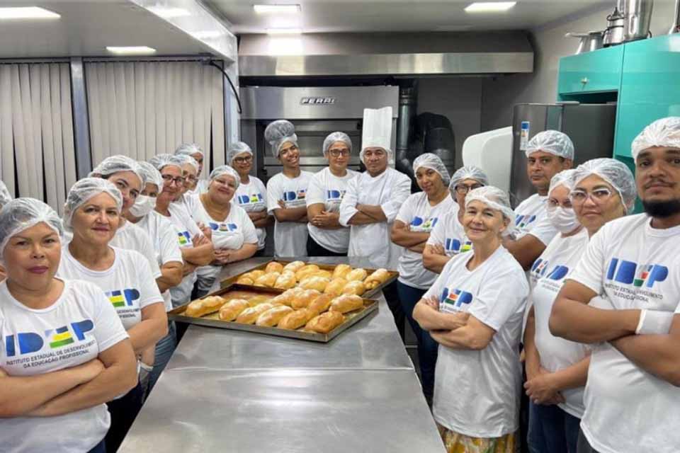 Curso gratuito de panificação oferece vagas para novas turmas em Cacoal