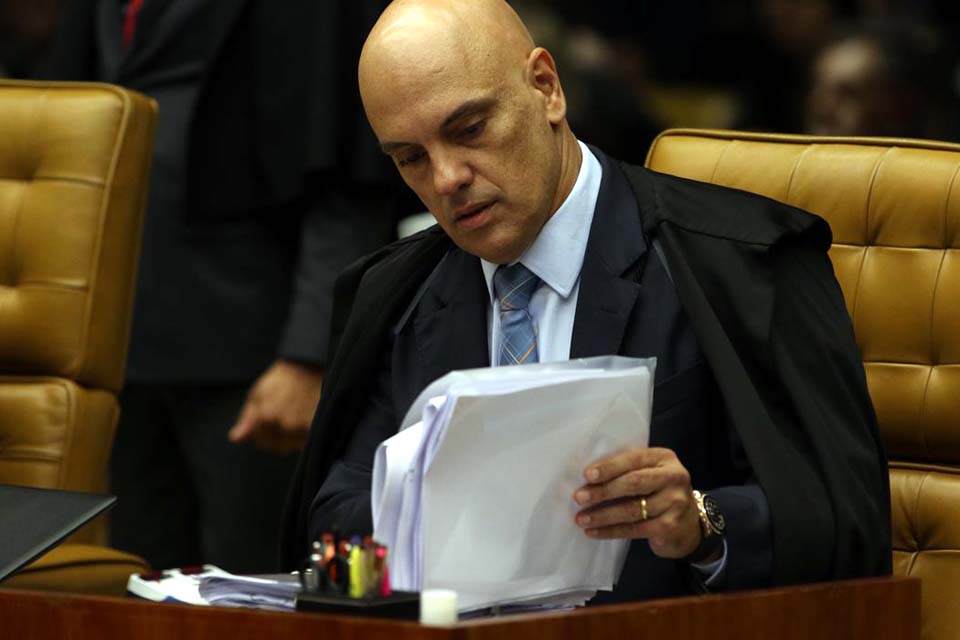 Moraes autoriza rito simplificado para tramitação de MPs