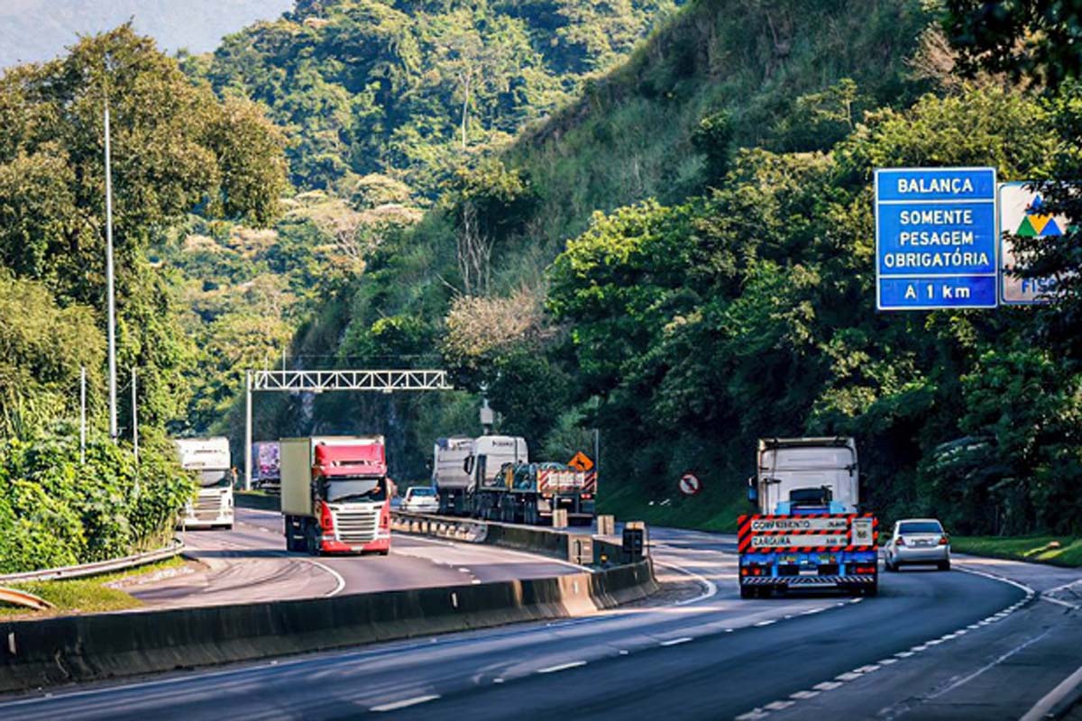 Após MP e resoluções, caminhoneiros descartam paralisação nacional