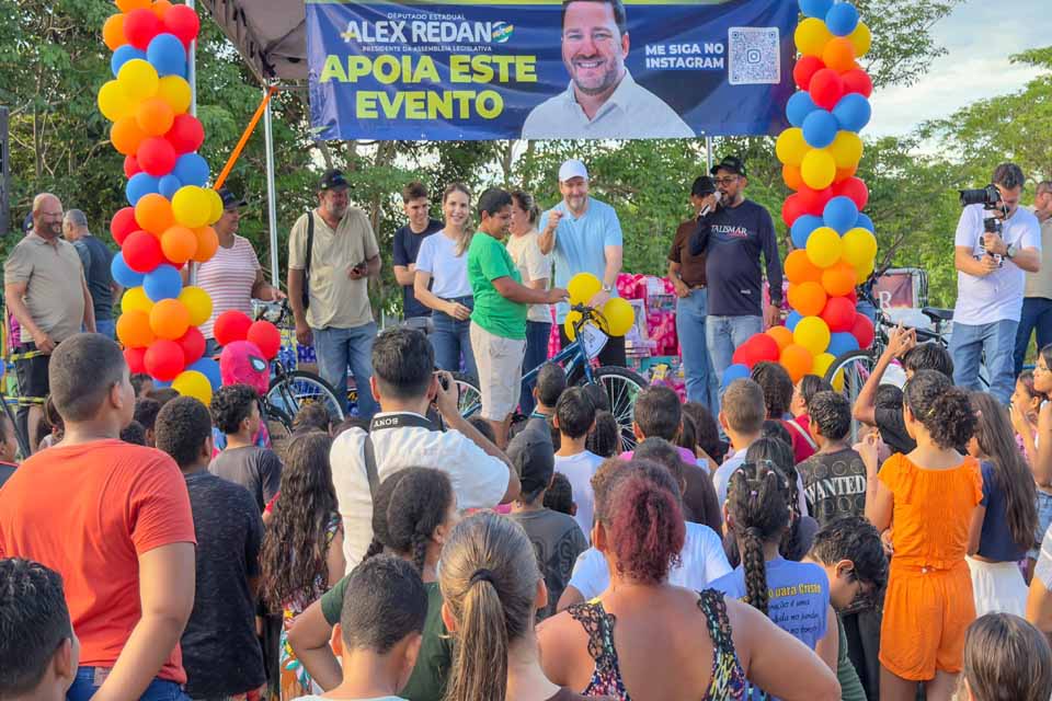 Deputado Alex Redano promove dia de alegria para mais de duas mil Crianças em Ariquemes