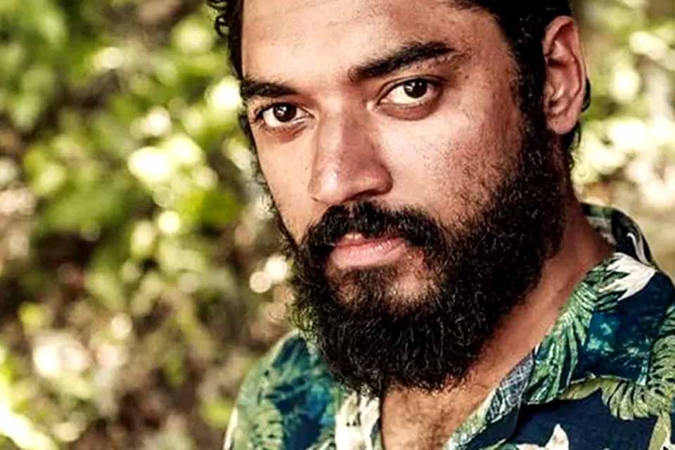 Thomás Aquino diz que ainda estranha rótulo de galã