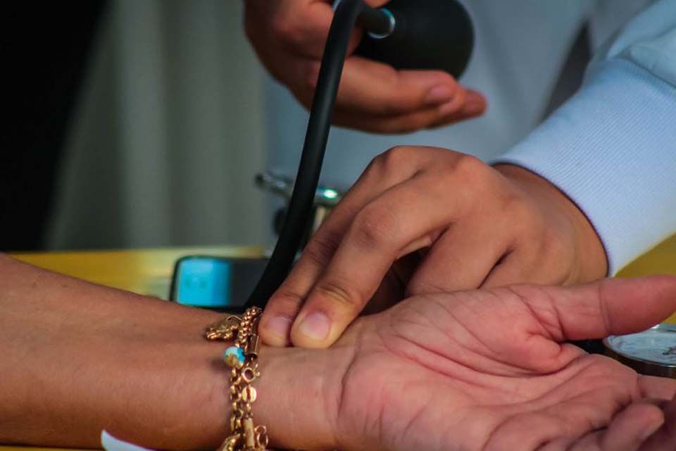 Parceria entre Agevisa e instituição privada vai garantir conhecimento aos profissionais de saúde sobre doença rara