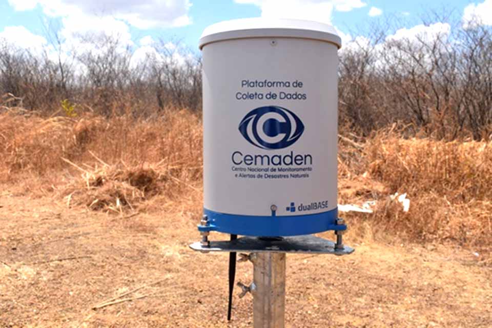 Parceria entre Defesa Civil Municipal e CEMADEN amplia rede de monitoramento de desastres naturais