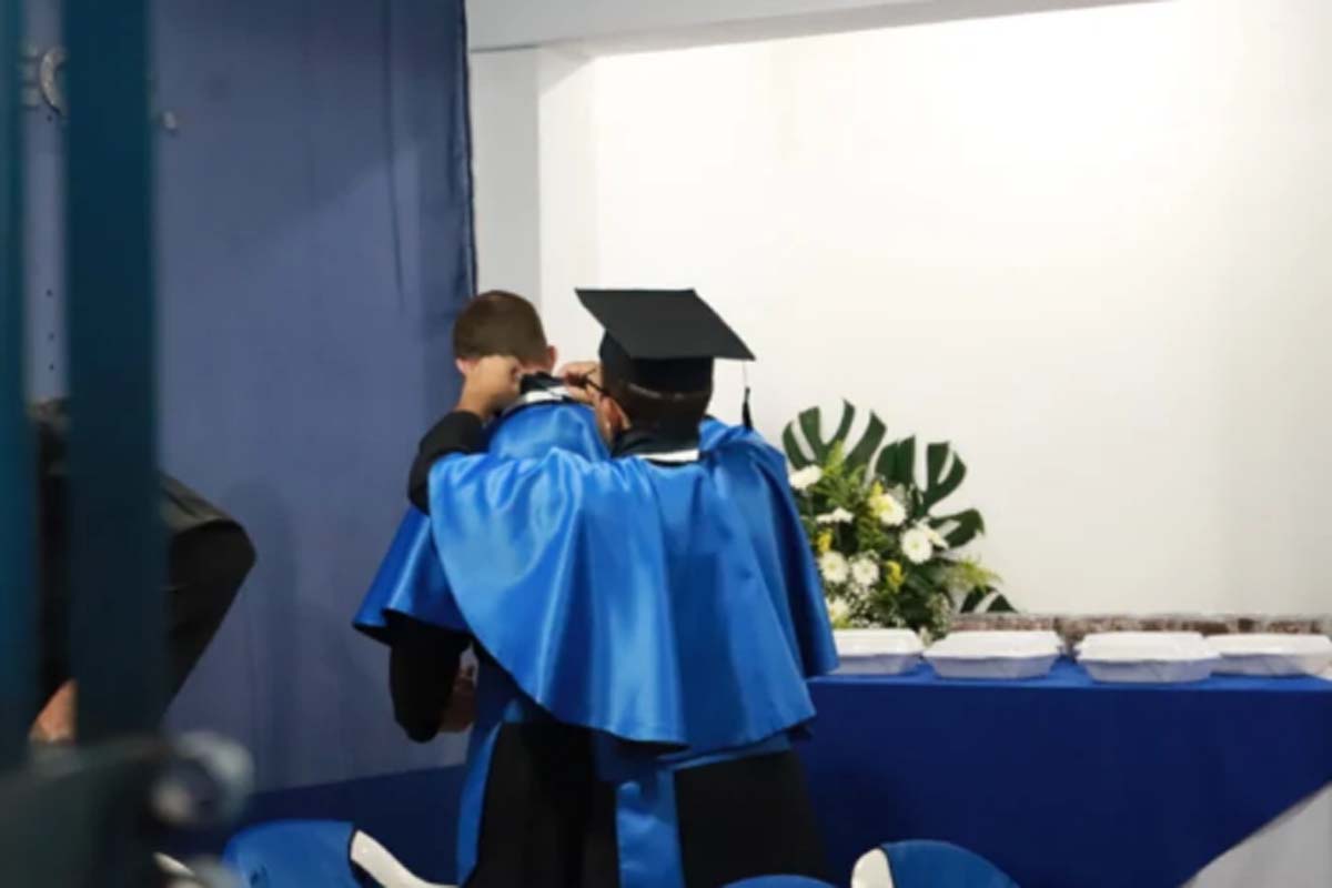 Formatura do EJA transforma vidas no sistema prisional de Colorado do Oeste