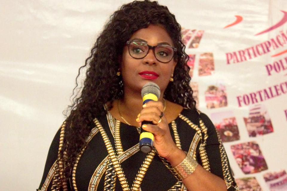 Trabalhadores em educação têm vitória na Câmara Federal, mas pressão continua no Senado Federal