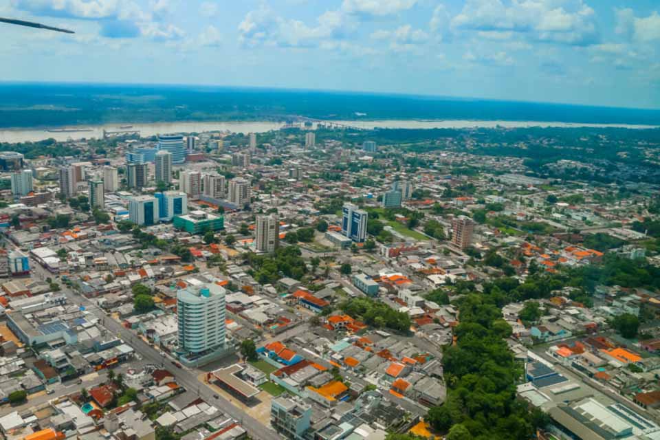 Lei proíbe trotes agressivos e humilhantes em instituições de educação superior em Rondônia