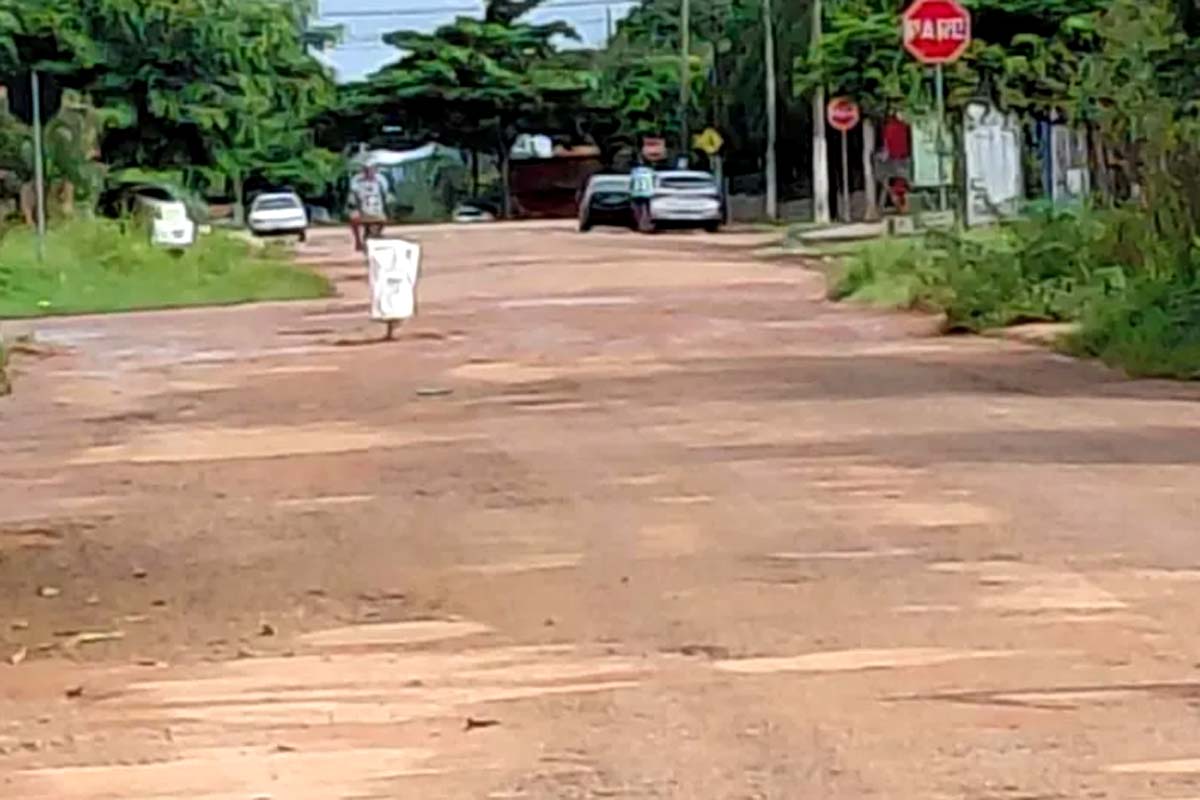 Guajará-Mirim debate resposabilidade por danos em via após obras de manutenção