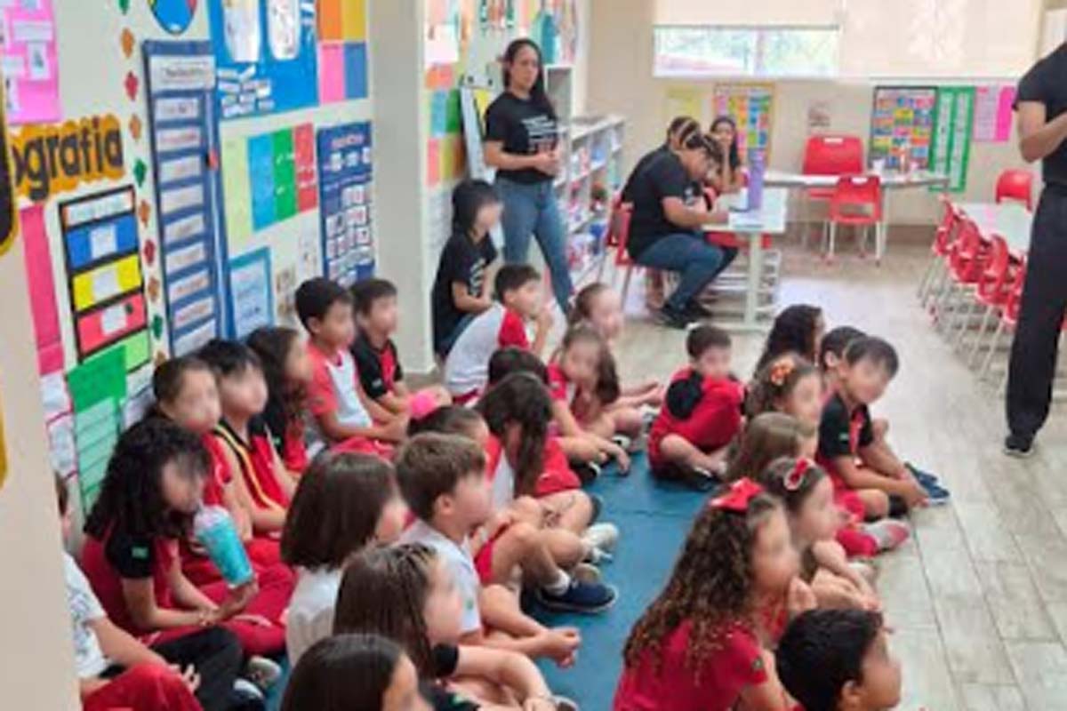 Atividade da Semeia conscientiza estudantes sobre preservação ambiental e incentiva o cultivo de espécies nativas