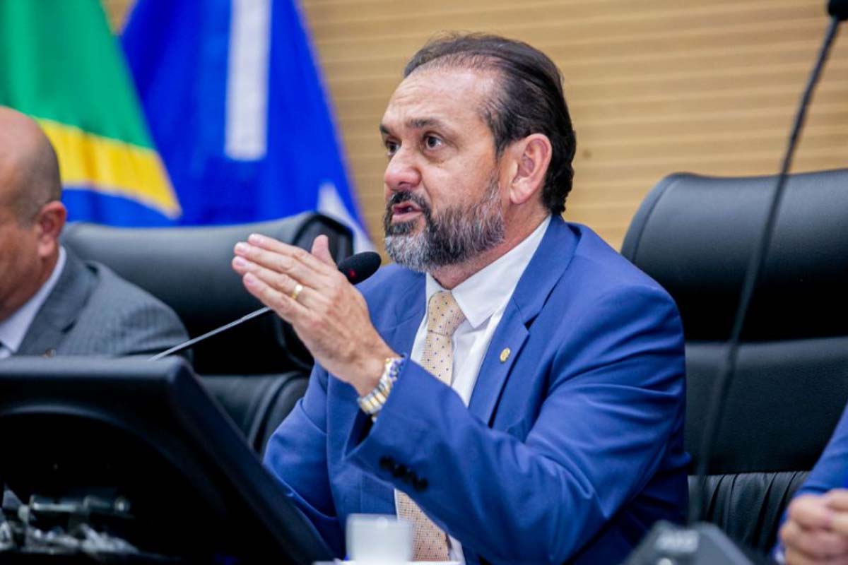 Laerte Gomes garante R$ 350 mil para ampliar estrutura de associação que trabalha em prol do Hospital de Amor