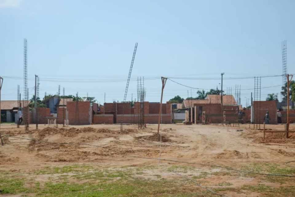 Prefeitura inicia construção do novo prédio da Escola Omar Godoy