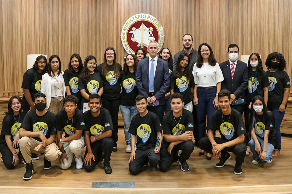 Eleitor do Futuro: MP recebe jovens estudantes para um papo sobre direitos, cidadania e voto