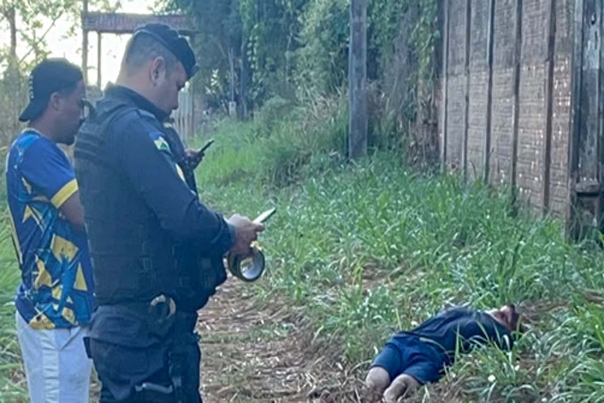 Homem é amarrado e executado com tiro em Estrada na zona leste