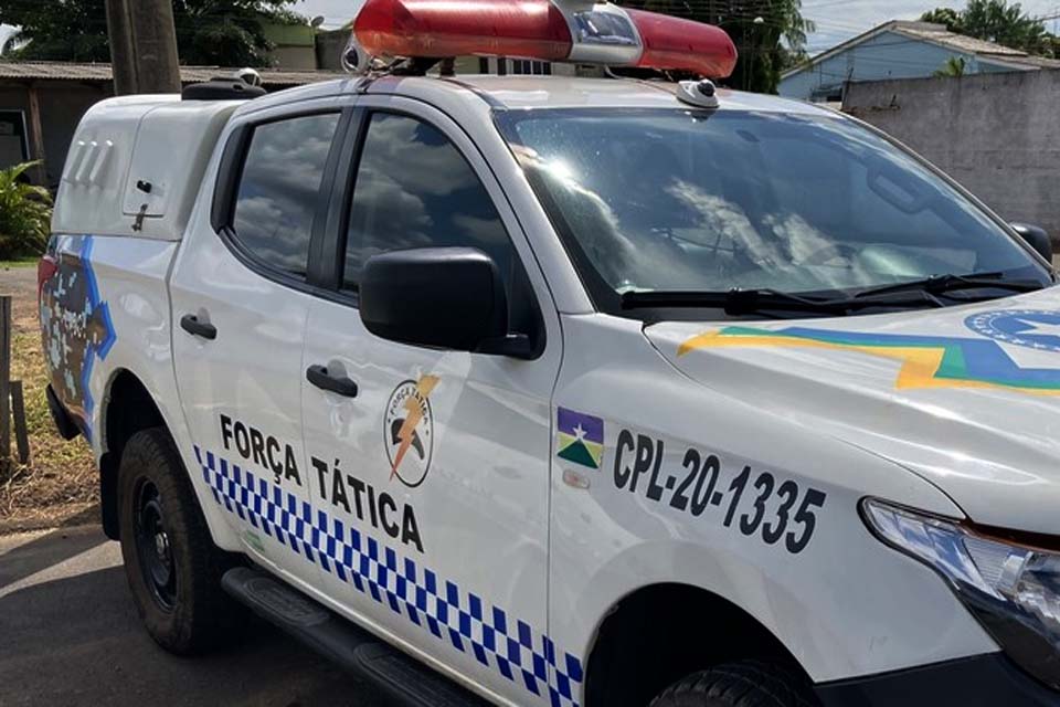 Trio é preso durante ação da Força Tática contra o tráfico de drogas 