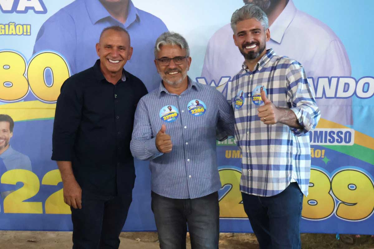 Ezequiel Neiva e Wiveslando Neiva lançam candidaturas em Cerejeiras com grande participação popular