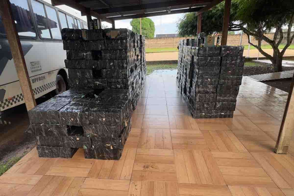 Operação conjuta apreende 300 fardos de desodorantes de origem estrangeira