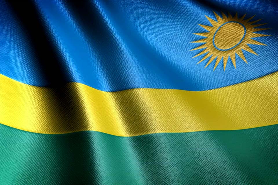 Ruanda expulsa 2 diplomatas por comemorarem genocídio em véspera de luto