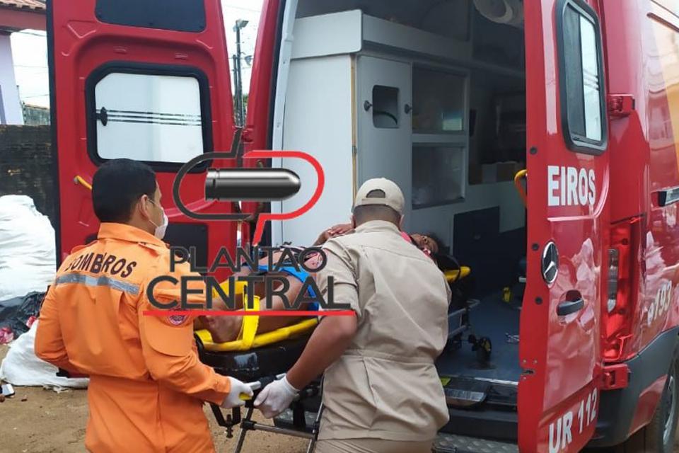 Mulher é vitima de tentativa de feminicídio ao ser esfaqueada pelo marido