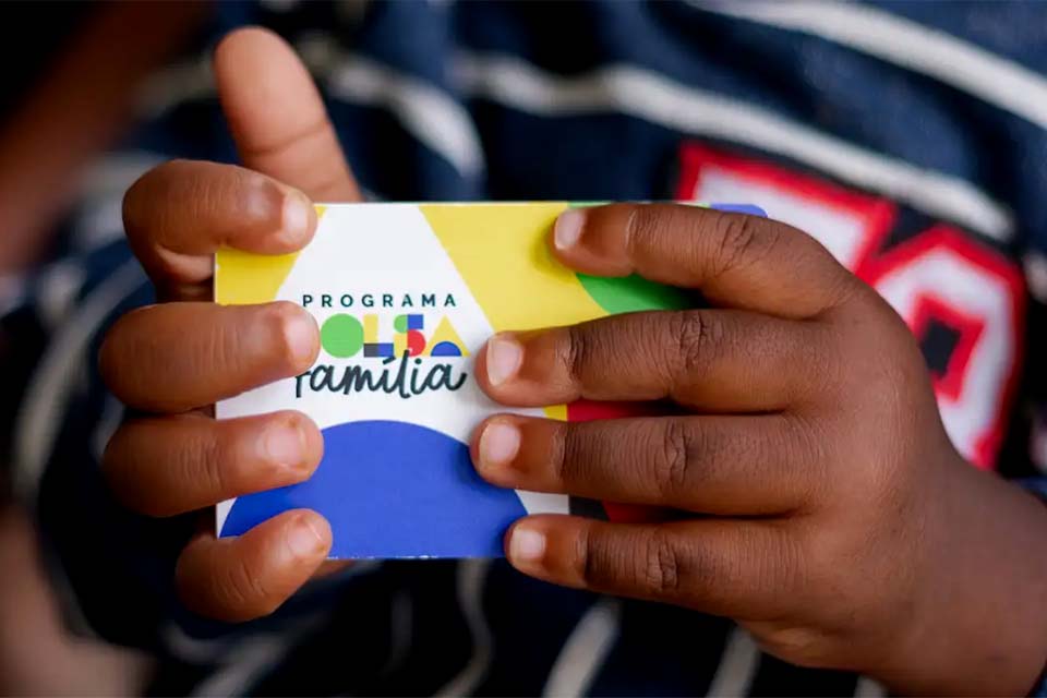 Caixa paga Bolsa Família a beneficiários com Número de Inscrição Social de final 5