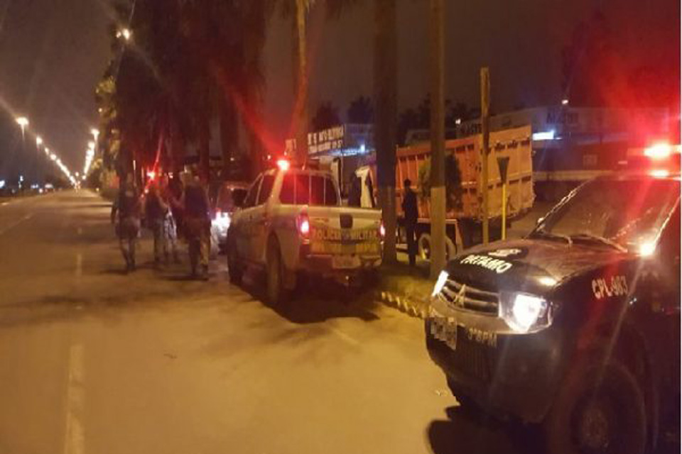 Suspeitos de praticarem roubos à mão armada são detidos pela PM