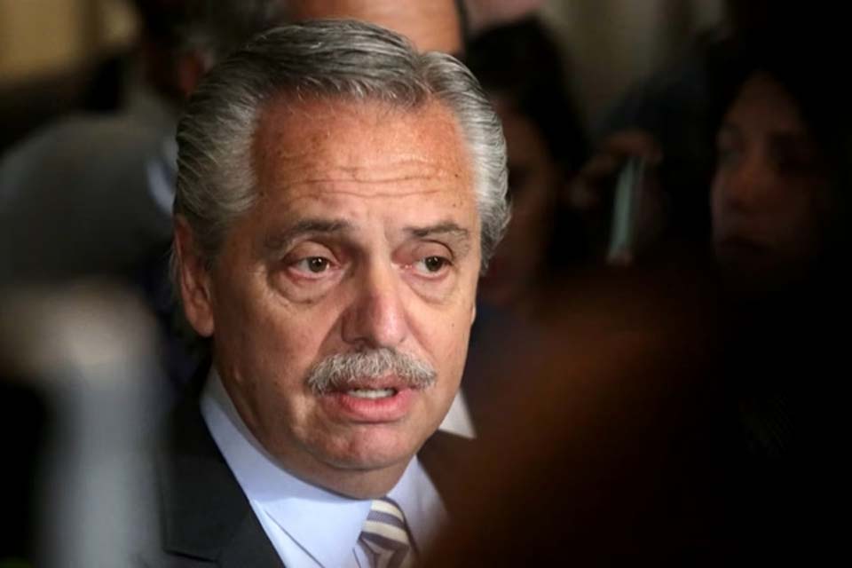 Ex-presidente argentino, Alberto Fernández, tem bens bloqueados e sigilo bancário quebrado pela justiça