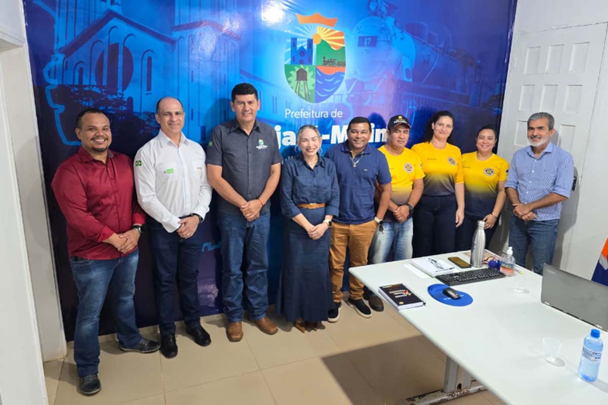 Reunião define estratégias para o Maio Amarelo com foco na preservação de vidas