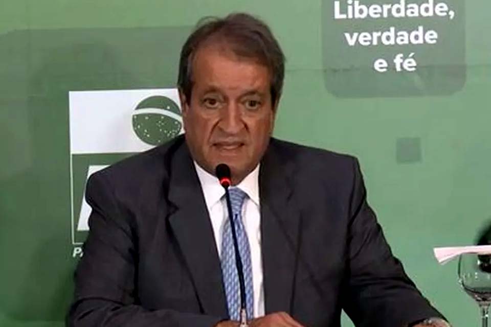 Costa Neto anuncia que PL fará oposição ao governo Lula