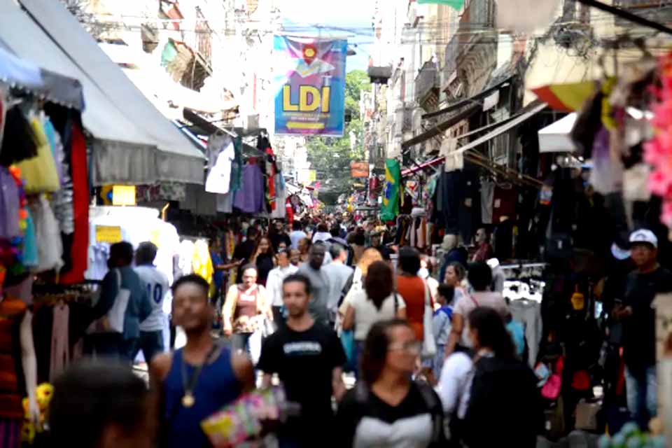 Brasil registra recorde com 4,6 milhões de pequenos negócios em 2025