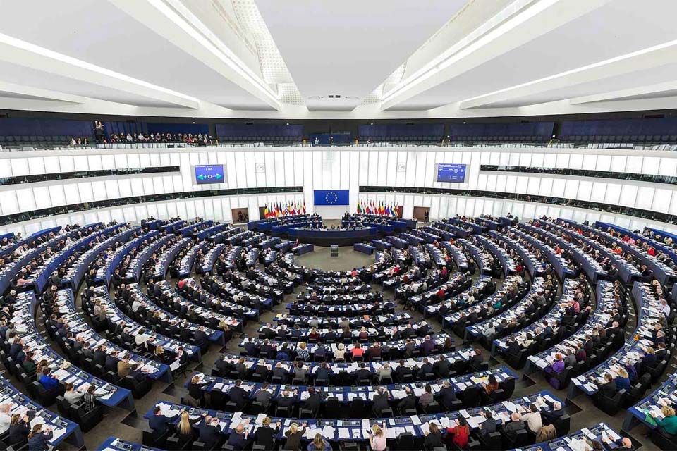 Parlamento Europeu vota Acordo de Saída do Reino Unido