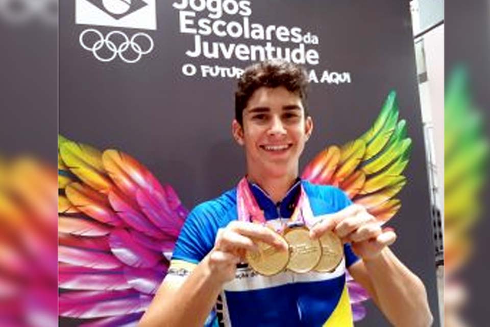 Atleta de Ariquemes conquista terceira medalha de ouro na mesma edição dos Jogos Escolares